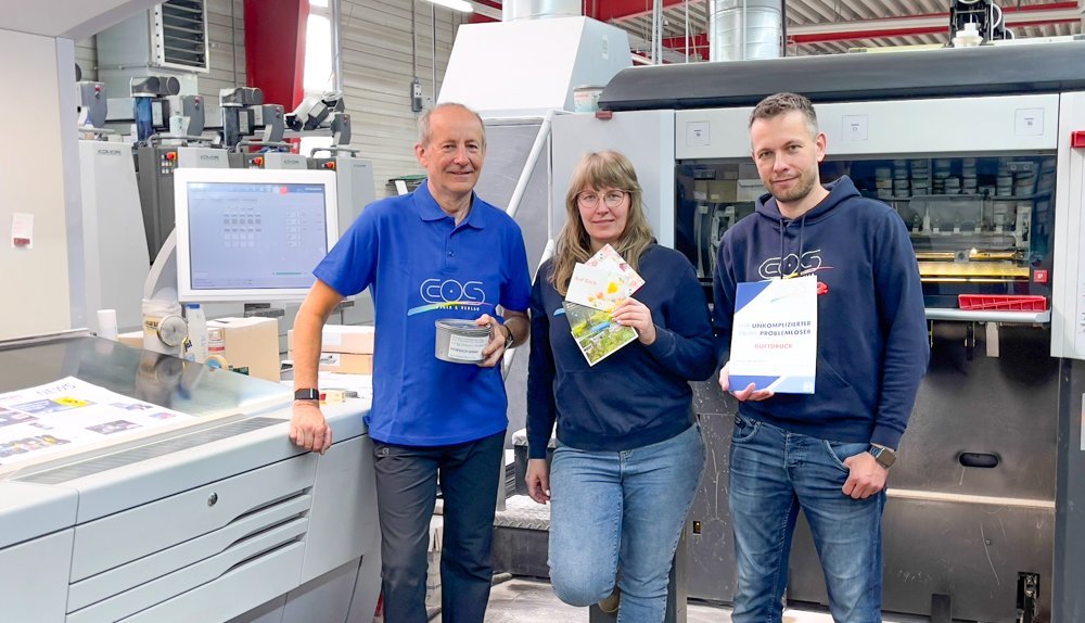 Das Team der COS Druck & Verlag GmbH in Hersbruck: Firmengründer Johann Berzl (l.) mit Tochter Svenja und Sohn Sascha.