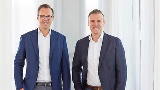 Die Pension-Solutions-Geschäftsführer Marc Sontowski (l.) und Tobias Bailer.
